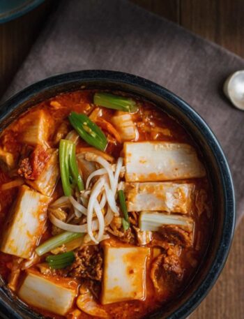 Kimchi Jjigae